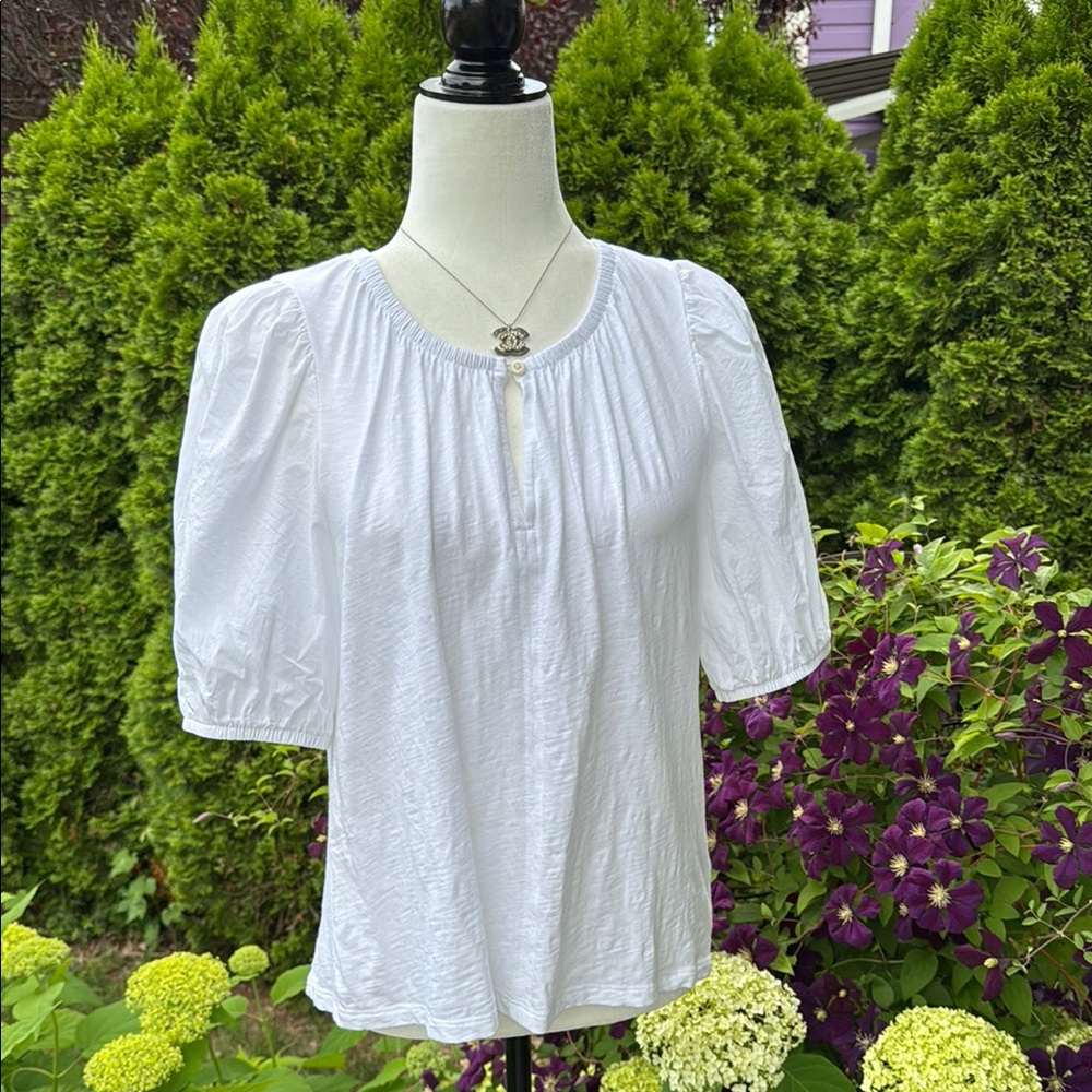 Sweet Old Navy Crisp White Puff Sleeve Blouse with Bib Collar one button Size SM